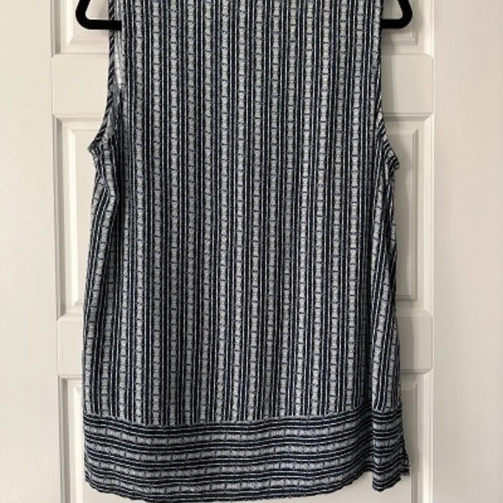 EUC Blue Liverpool V-Neck tank top, US size M